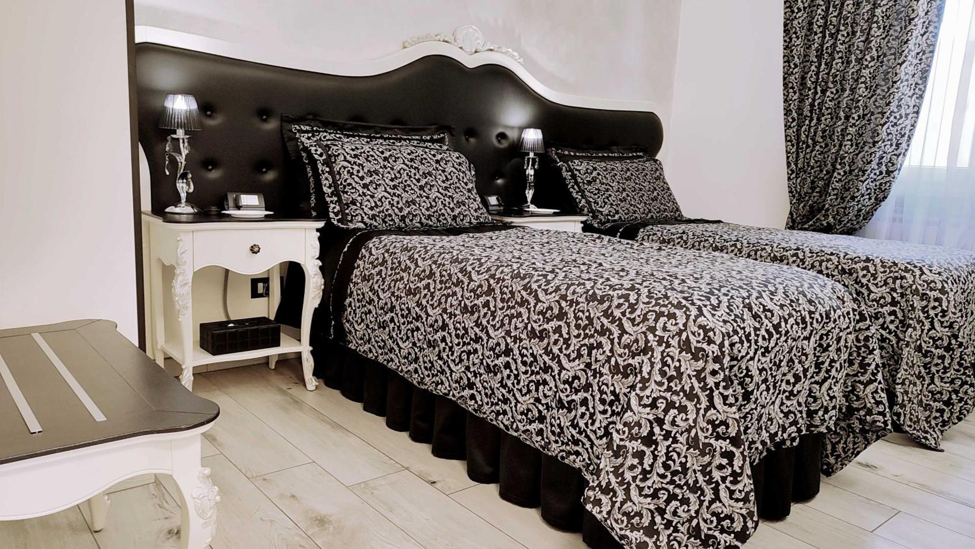 Alloggio Turistico Giulietta E Romeo - Intero Appartamento - Villafranca Di Verona, Zimmer, Holiday Rooms Zewnętrze zdjęcie